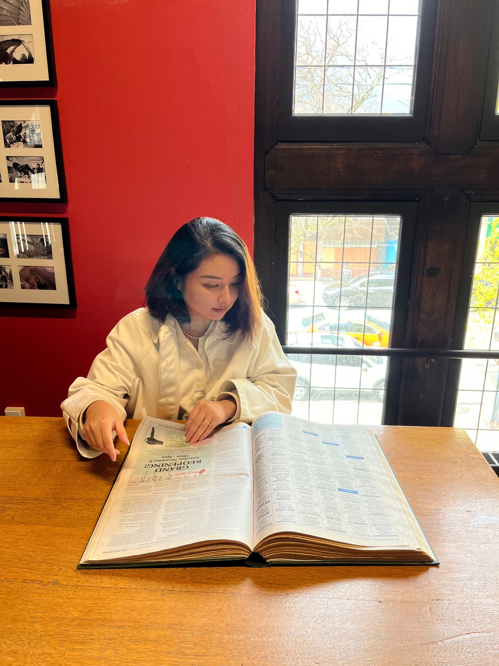 Portrait of Yuluo Anita Wei